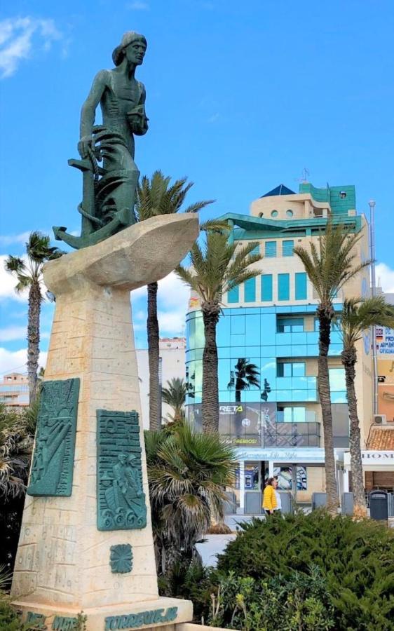 شقة Tu Casa Del Mar تورّيفيِخا المظهر الخارجي الصورة